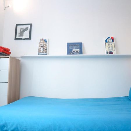 La Petite Maison Des Halles Appartement Tours Buitenkant foto
